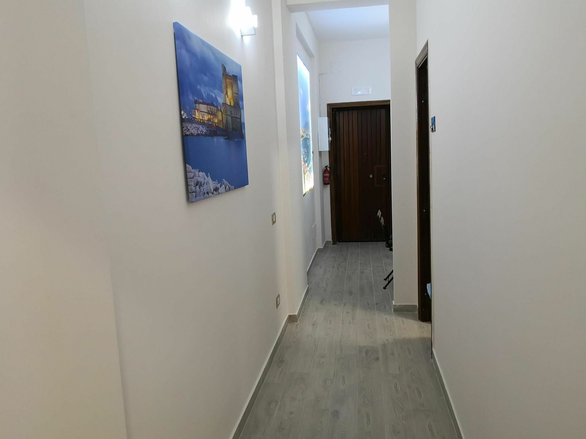 Bed and Breakfast Fenesta Vascia à Naples Extérieur photo
